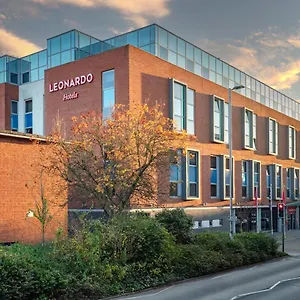 Leonardo 4* Exeter